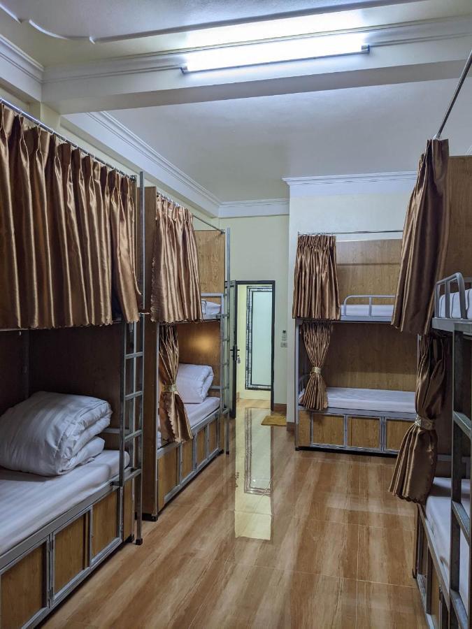 Train Station Backpackers Hostel Ниньбинь Экстерьер фото