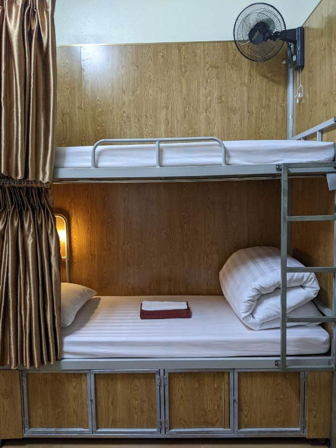 Train Station Backpackers Hostel Ниньбинь Экстерьер фото